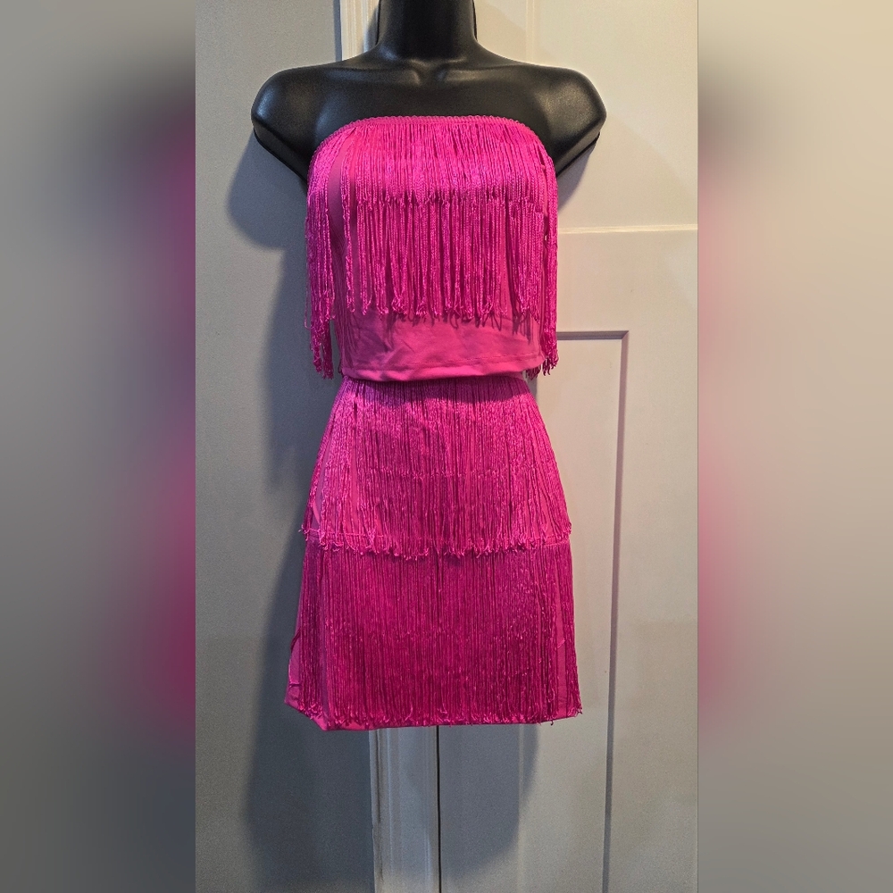 Strapless Fringe Two-Piece Tube Top & Mini Skirt - Hot Pink